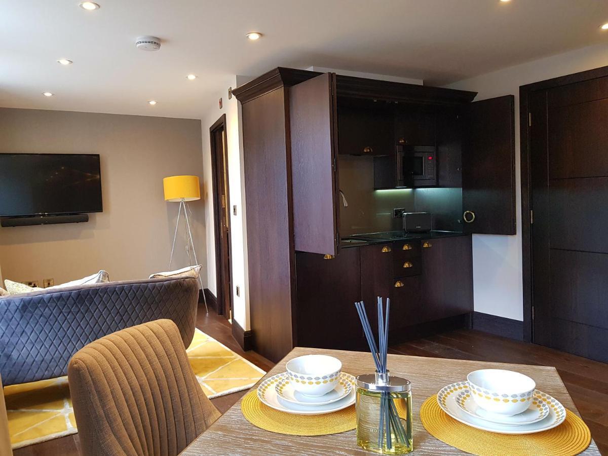 The Queens Head, Parkside Apartment 2 Burley in Wharfedale Екстериор снимка